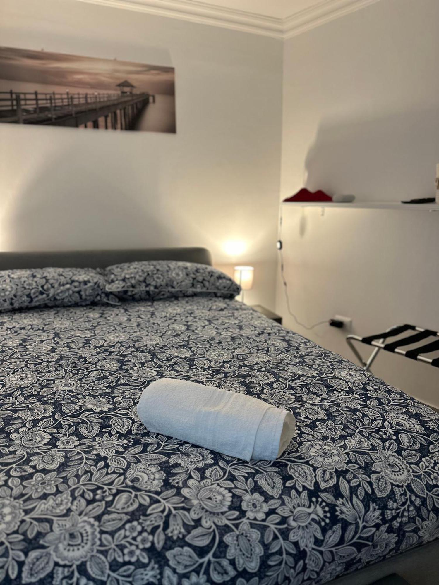 Amare Guest House 那不勒斯 外观 照片